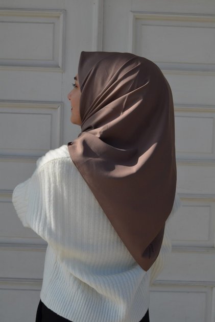 Kadın Kahverengi Trend Eşarp 2281