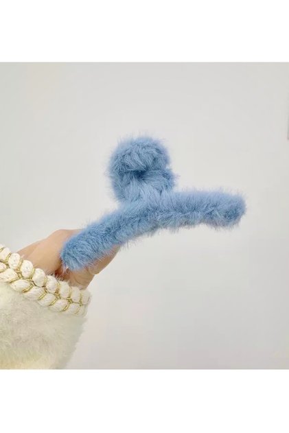 Cataramă moale cu pene de pluș