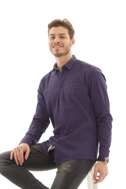 Vessmen Claret Red Slimfit Gift Boxed Collar Buttoned Long Sleeve Men's Shirt