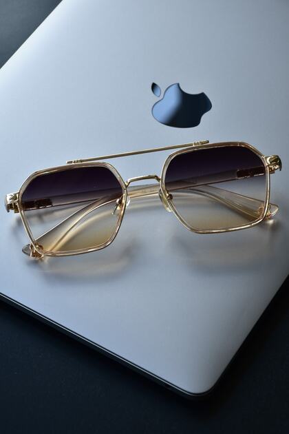 Clover Unisex Women Men Uv400 Protected Two Color Purple Orange New Season Vintage Sunglasses