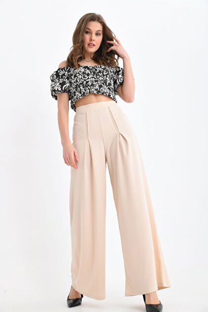 VOLT CLOTHNG Women's Pleated Super High Waist Wide Leg Pants- Trendyol