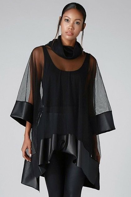 Eteği Derili Ve Asimetrik Kesim Çeyrek Reglan Derili Kol Degaje Devrik Yaka Oversize Tül Bluz