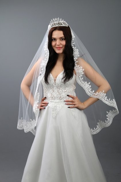 Voal pentru rochie de mireasa Voal din dantela frantuzeasca Lungime 90 Cm Latime 300 Cm