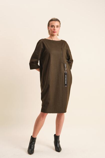 Oversize Cep Detaylı Elbise
