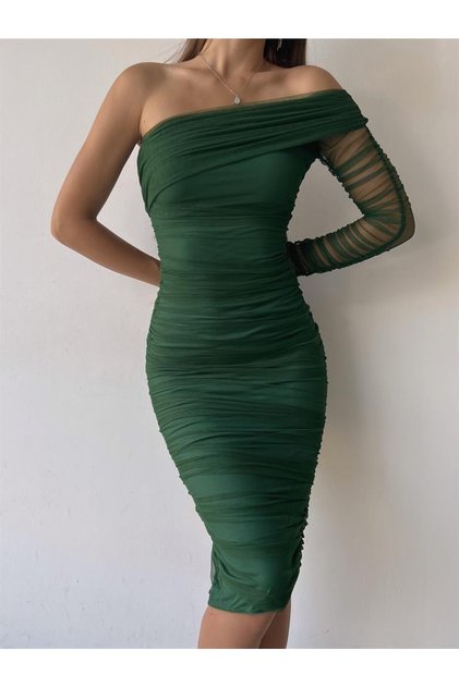Laurest Green Single Sleeve Tulle Fabric Lined Elegant Evening Dress with Back Slit
