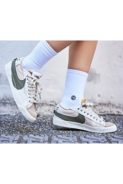 nike blazer low womens green