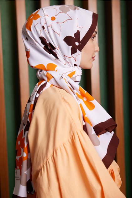 Women's Medina Silk Shawl Brown Orange Clover