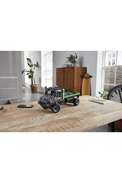 LEGO ® Technic 4x4 Mercedes-Benz Zetros Kamyon 42129 - Fiyatı