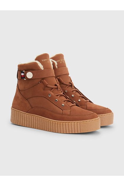 Warmlıned Lace Up Boot