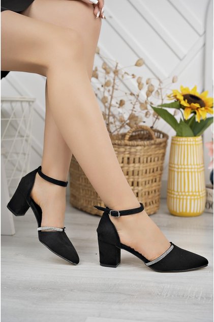 Women's Black Suede Pointed 5 Cm Jewelled New Classic