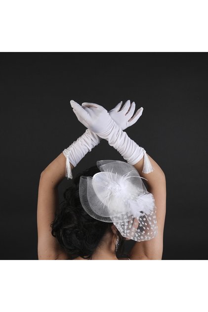 White Polka Dot Bridal Cap and Tassel Detailed Wedding Gloves