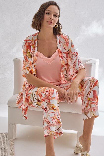 Women's Floral Lace Detailed 3-Piece Pajama Set