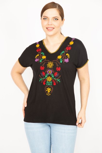 Women's Black Plus Size Embroidery Detailed Blouse 65n35970