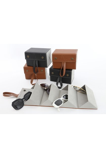 Handmade Leather 4-Piece Glasses Carrying and Storage Bag - Tan Color