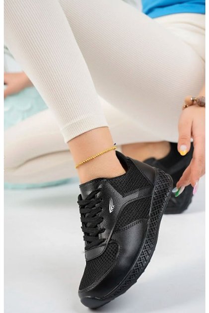 Women's Black Casual Mesh Anorak Laced Lightweight Sneaker Comfortable Running Shoes with Anti-Slip Soles