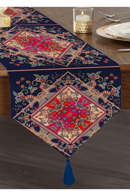 Custom Design Digital Printed Modern Tufted Chenille Triangle Runner