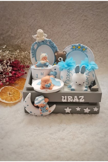 Welcome Baby Gift Basket / Newborn Baby Gift Basket / Baby Gift Basket / Baby Shower