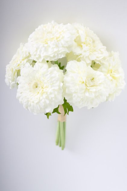 Yapay Lüx 6lı Gerbera Demeti 30 Cm Beyaz