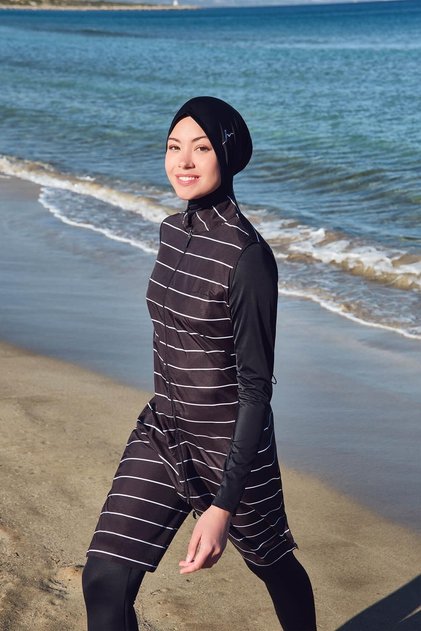 White Striped Pipe Leg Black Jelly 4 Piece Hijab Swimsuit Set