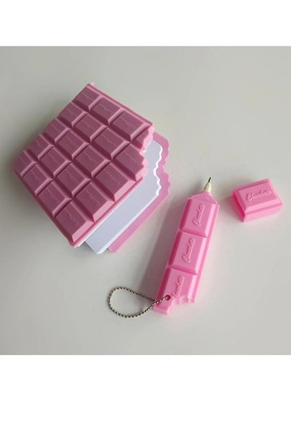 Çikolata Şekilli Çilek Kokulu Not Defteri Ve Pembe Çikolata Tükenmez Kalem 2'li Set