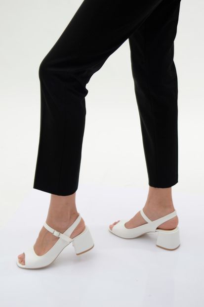 ayakkabıhavuzu Beyaz Kadın Topuklu Ayakkabı VBY83 - 2