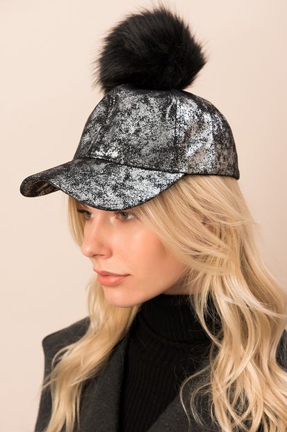 Y-London Kadın Siyah Deri Çıkarılabilir Ponpon Şapka NW-9807 - 5