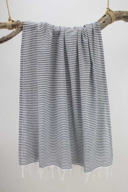 Pestemal Palace Thin Striped Black