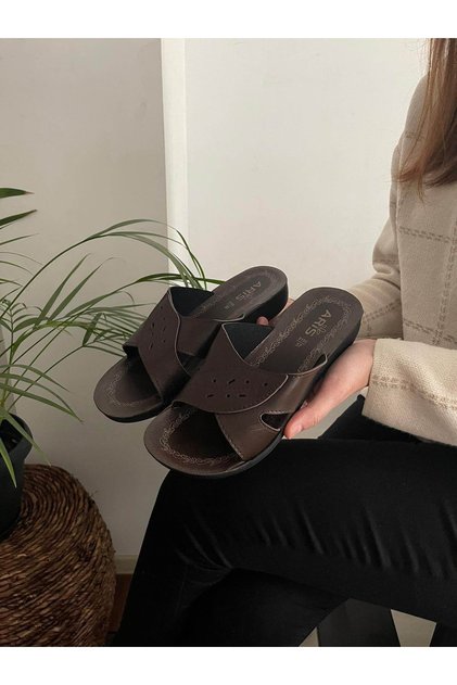 Summer Non-Slip Sole Leaf Pattern Daily Slippers