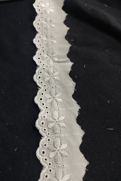 Güpür Fisto Terikoton Üzeri Işleme Mansur Kenar Desen 2 Metre