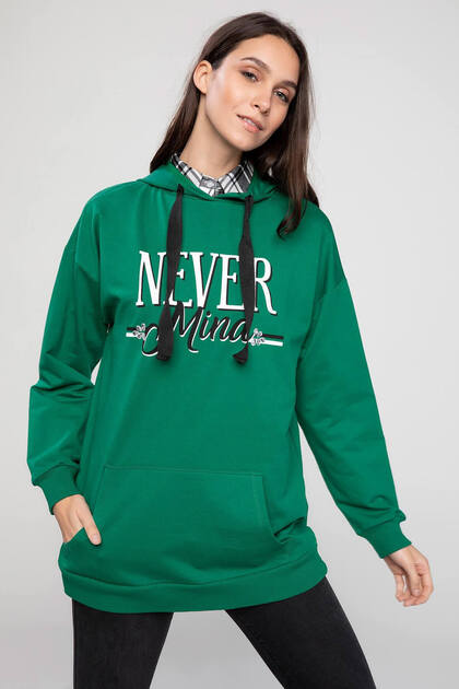 Hooded Slogan Printed Large Pocket Sweatshirt