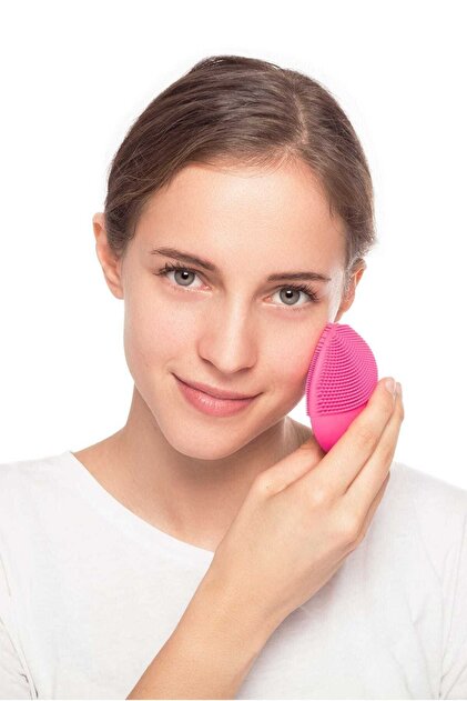 Foreo LUNA Mini 2 Yüz Spa Masajı ve Temizleme Cihazı - Fuchsia