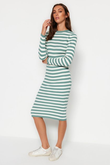 Μέντα Midi Knitwear Basic Ριγέ Φόρεμα TWOAW23EL00018