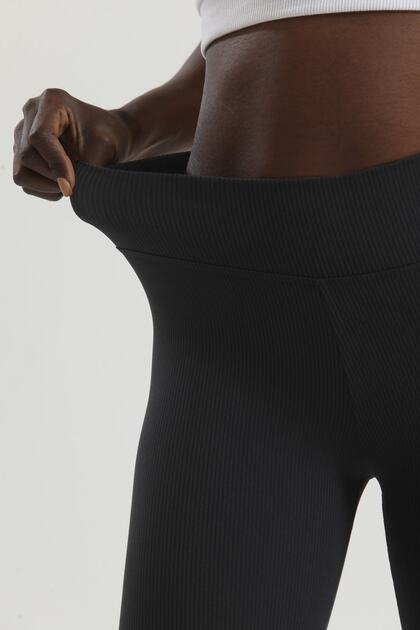 Women's Black Ribbed High Waist Interlock Knitted Tights