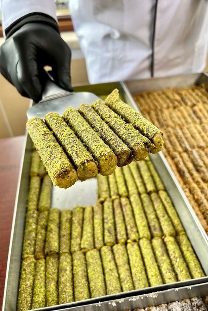 Dışı Antep Fıstıklı Pestil Sarması 500 Gr
