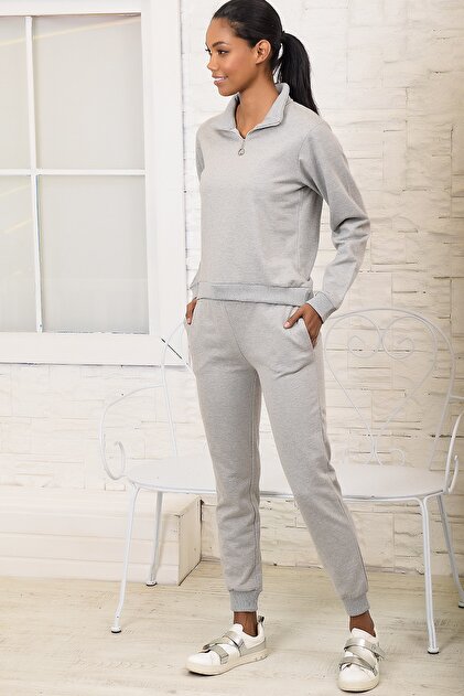 Trend Alaçatı Stili Kadın Gri Dik Yaka Fermuar Detaylı Cepli Eşofman Takım ALC-X3091 - 1