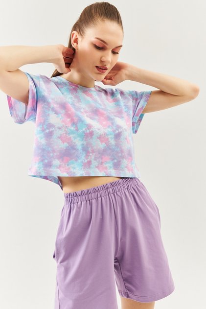Batik Aqua Oversize Comfortable 100% Cotton Combed Crew Neck Short Sleeve Basic Crop T-shirt