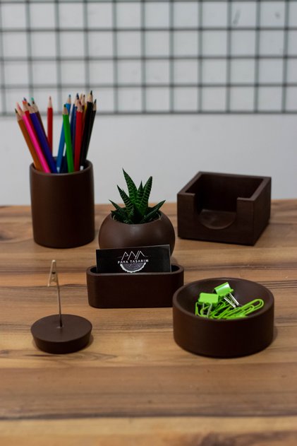 Office Set Pen Holder Flower Pot Note Holder Memo Pad Holder Paper Clip Business Card Holder Cactus