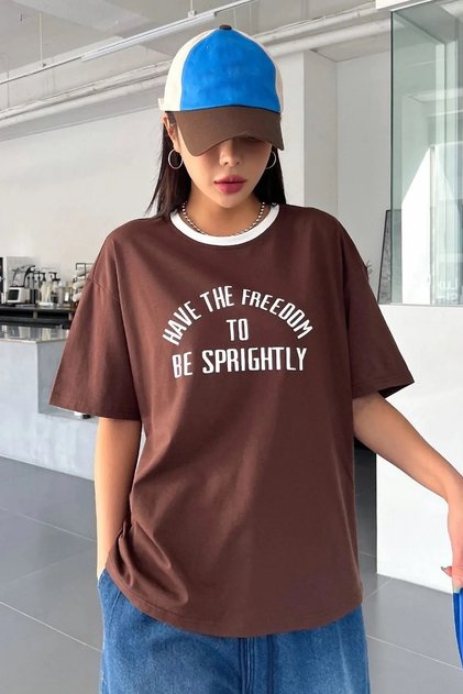 Plus Size Coffee Collar White Freedom Printed Oversize Crew Neck T-shirt