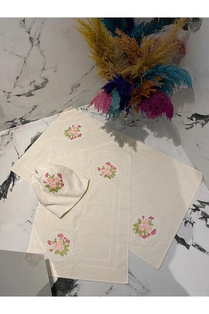 Floral Mat Set