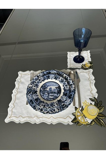 3D EMBROIDERED LEMON AMERICAN SERVICE AND COCKTAIL NAPKIN PACK OF 2