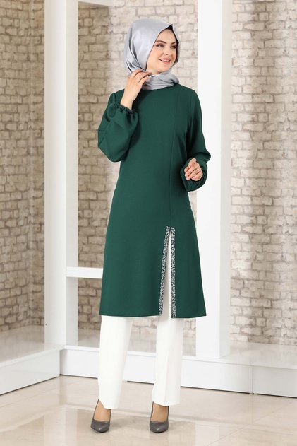 Stone Detailed Slit Tunic Emerald