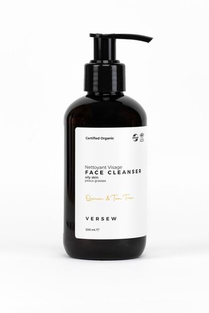Organik Akne ve Leke Karşıtı Yüz Temizleme Jeli Yağlı Ciltler 200 ml