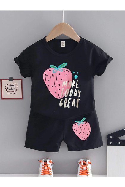 Strawberry Girl Shorts T-Shirt Set
