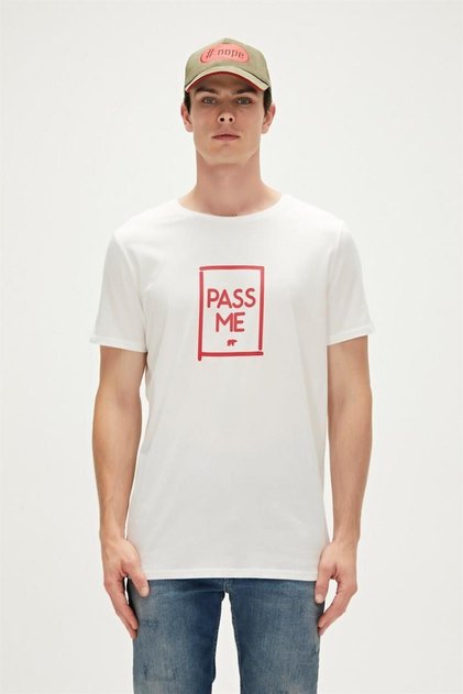 23.01.07.022-C04 Pass Me Men's T-Shirt