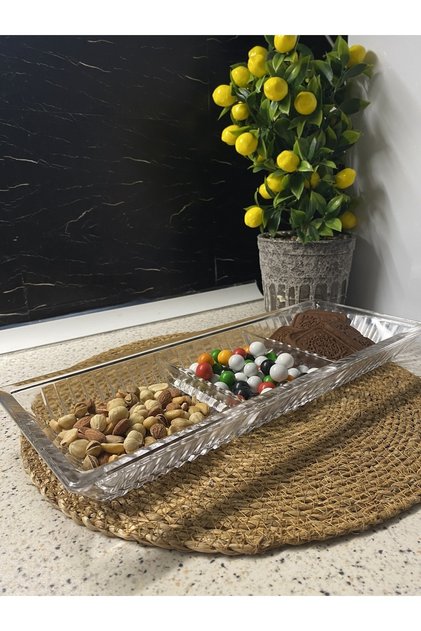 Linea Model Glass 3-Part Presentation Rack