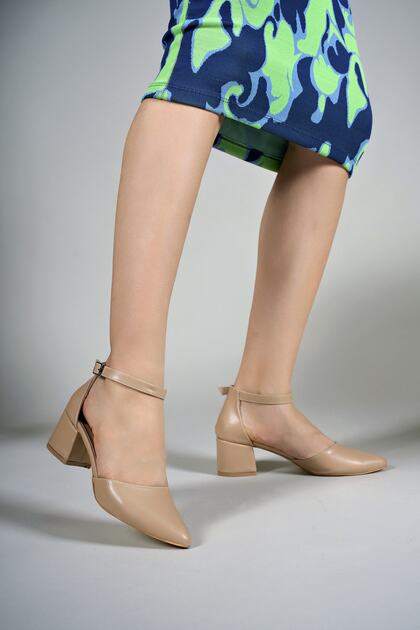 Women's Heeled Shoes00123801 Nude Skin