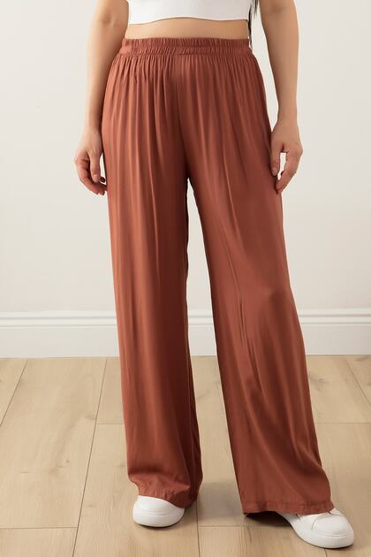 Elastic Waist Wide Leg Comfortable Fit Trousers 2081