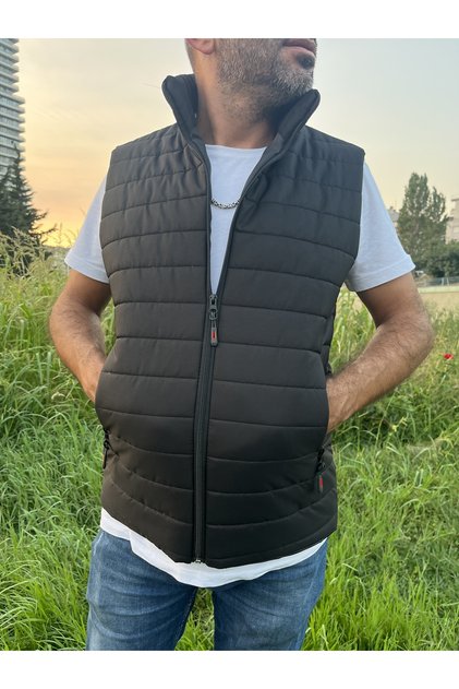 Men's Black Lined Water and Windproof Quilted Comfortable Cut Down Vest