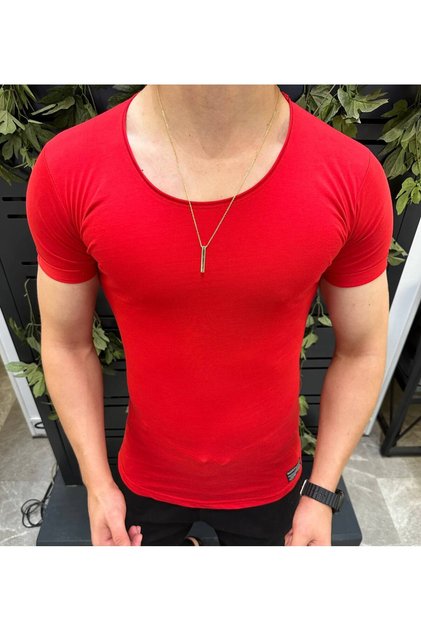 Open Collar Wide Collar Skirt Oval Beige T-Shirt Red