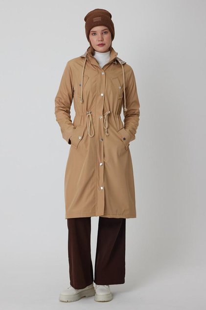 Women's Beige Removable Hooded Trench Coat with Drawstring at the Waist, Foldable Sleeves and Pockets